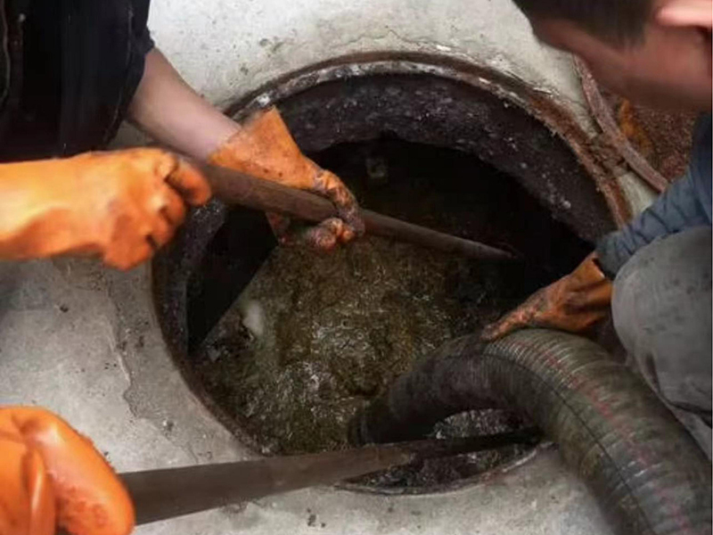 沿滩化油池、化粪池清理要做哪些安全措施？